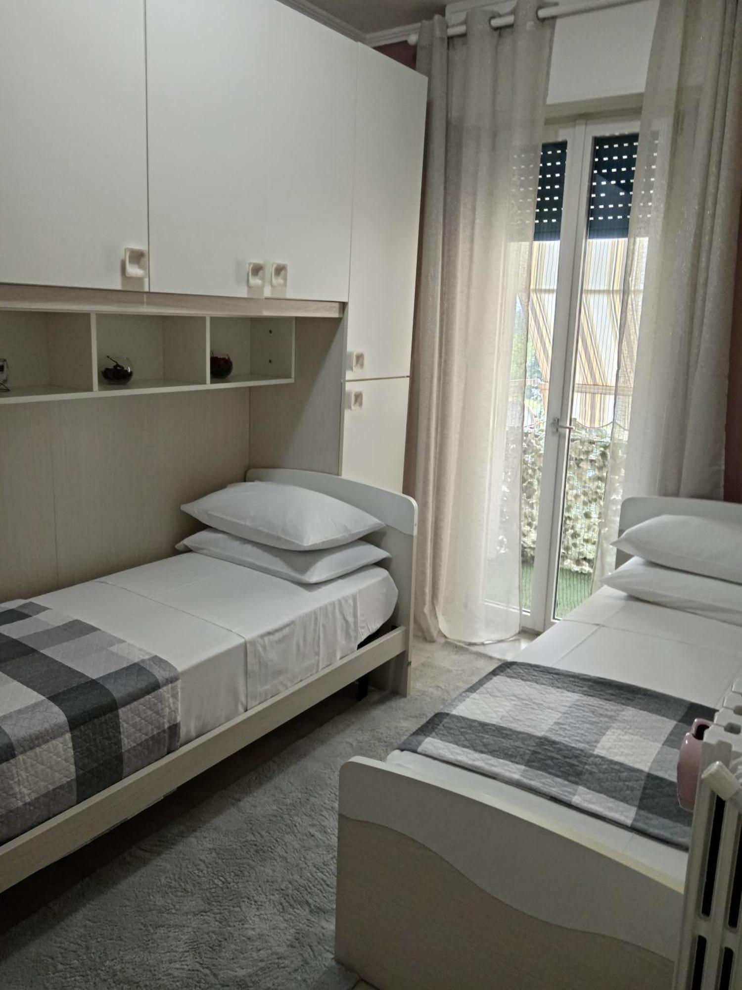 Appartamento Mari Mari Casale Monferrato Luaran gambar